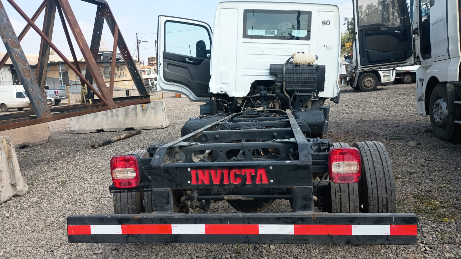 ESTANQUE ACUMULADOR DE AIRE Volkswagen DELIVERY 9.170 2019  USADO  EN DESARME